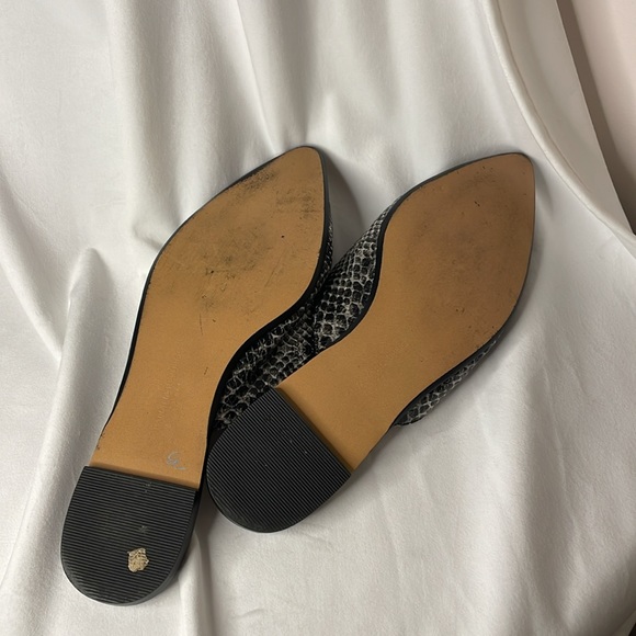 Banana Republic Snakeskin Mules - Size 8.5 - Picture 6 of 6